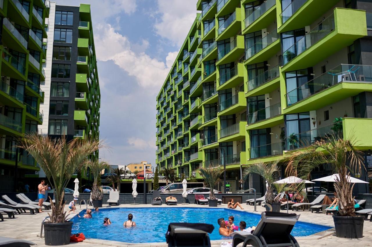 Fancy Apartment In Spa N Pool Beach Resort Mamaia Exteriör bild