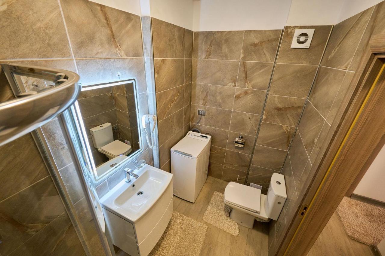 Fancy Apartment In Spa N Pool Beach Resort Mamaia Exteriör bild