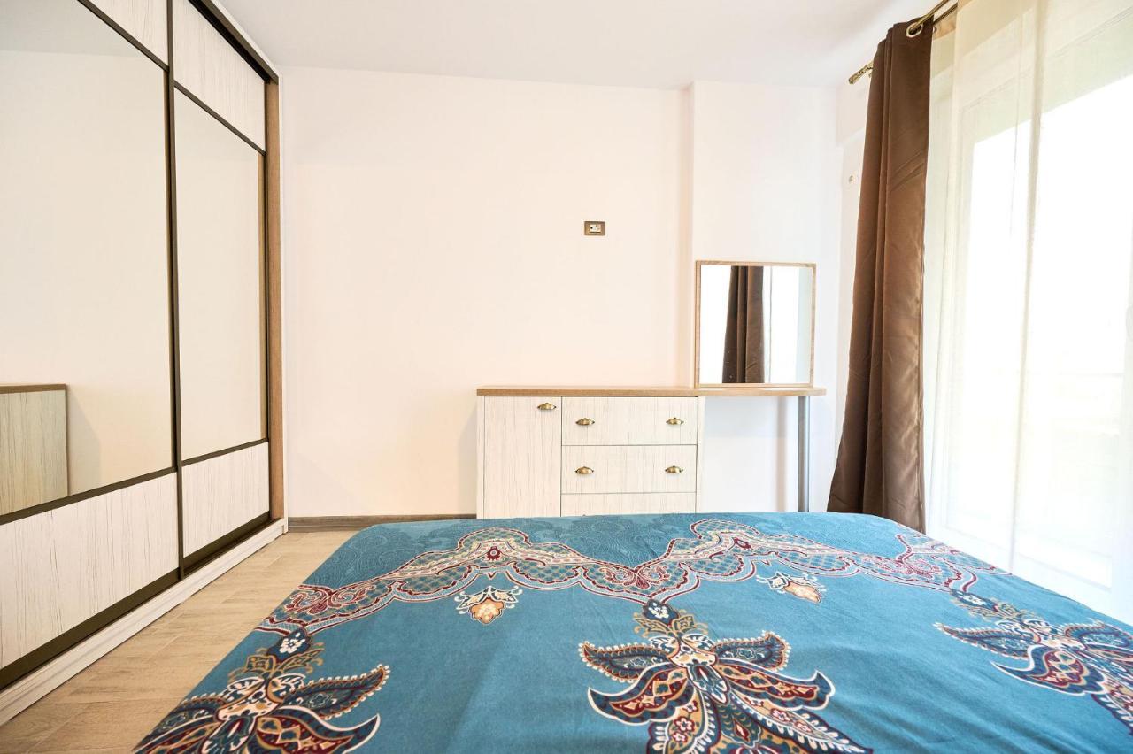 Fancy Apartment In Spa N Pool Beach Resort Mamaia Exteriör bild