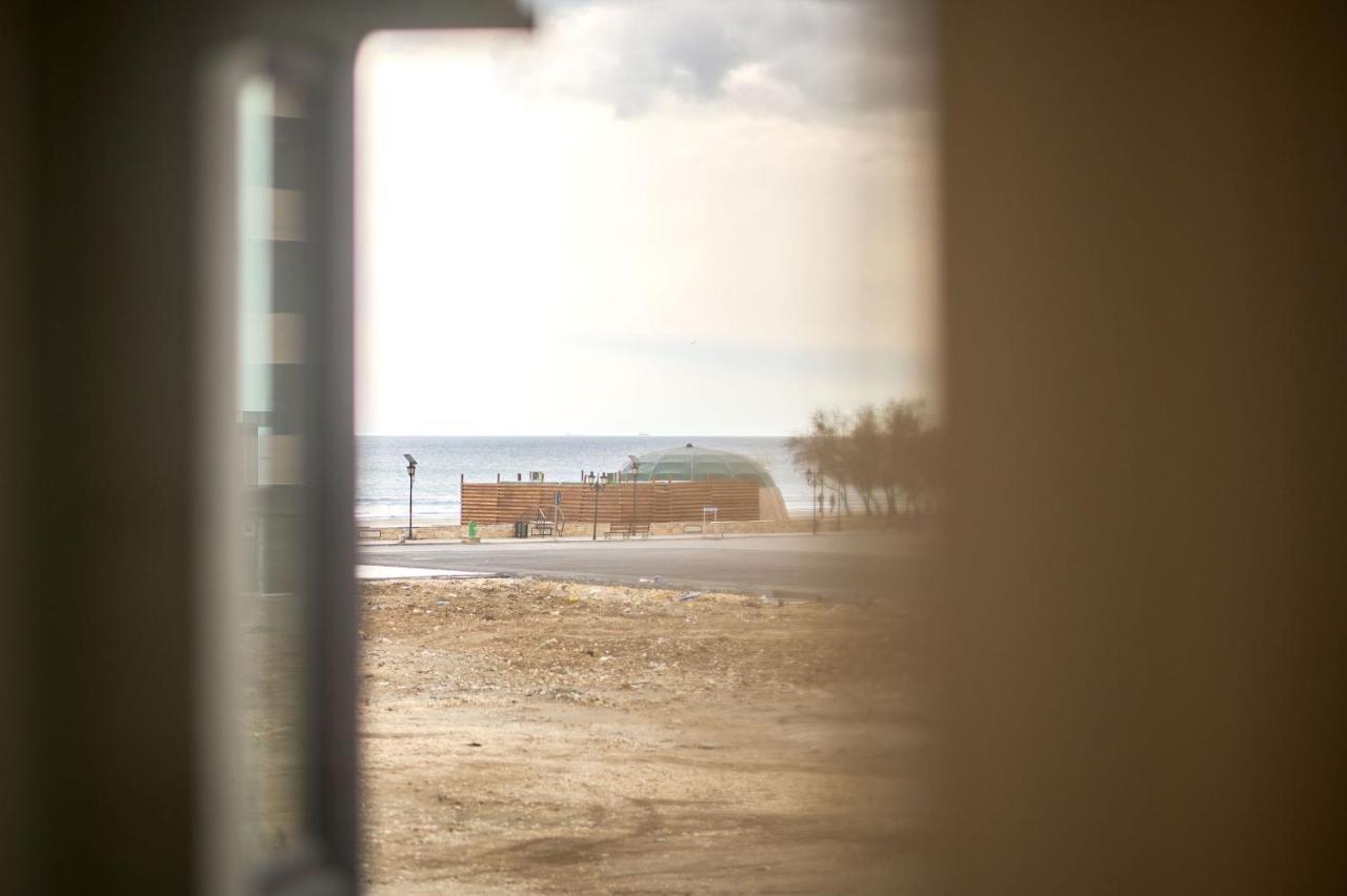 Fancy Apartment In Spa N Pool Beach Resort Mamaia Exteriör bild