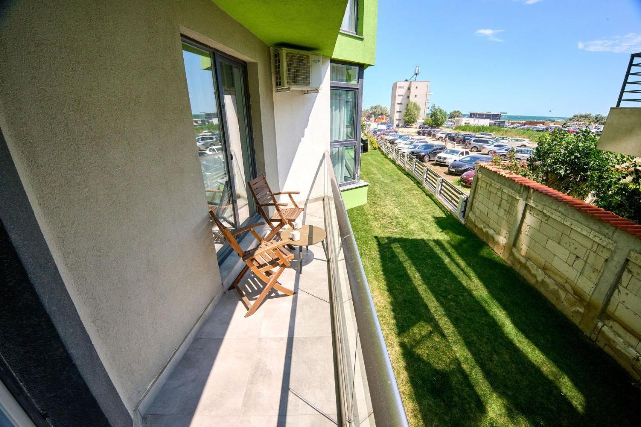 Fancy Apartment In Spa N Pool Beach Resort Mamaia Exteriör bild